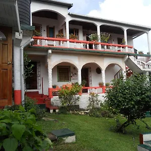 Drapers San , Port Antonio Jamaica
